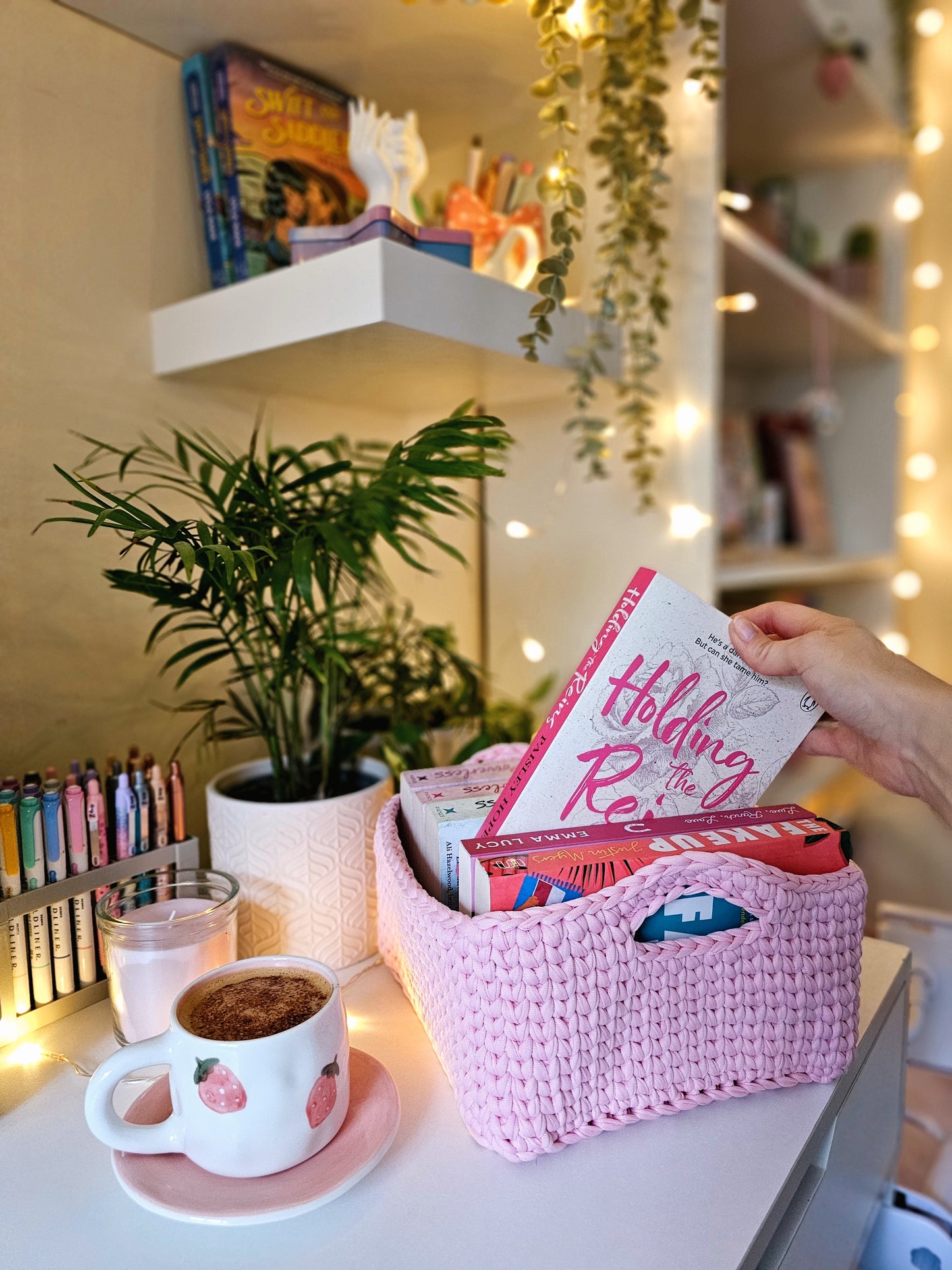 TBR BOOK BASKET | WITHOUT HEARTS