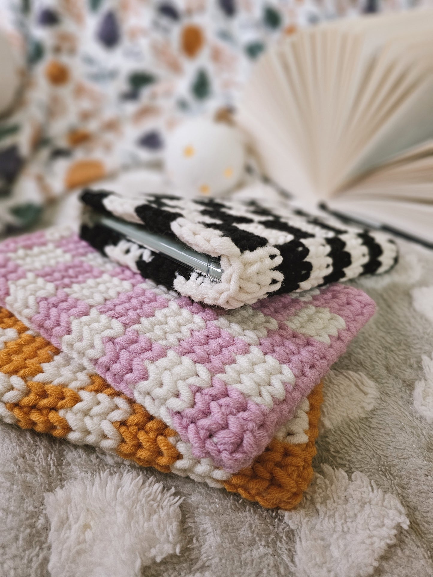 KINDLE CASE | CHECKERBOARD