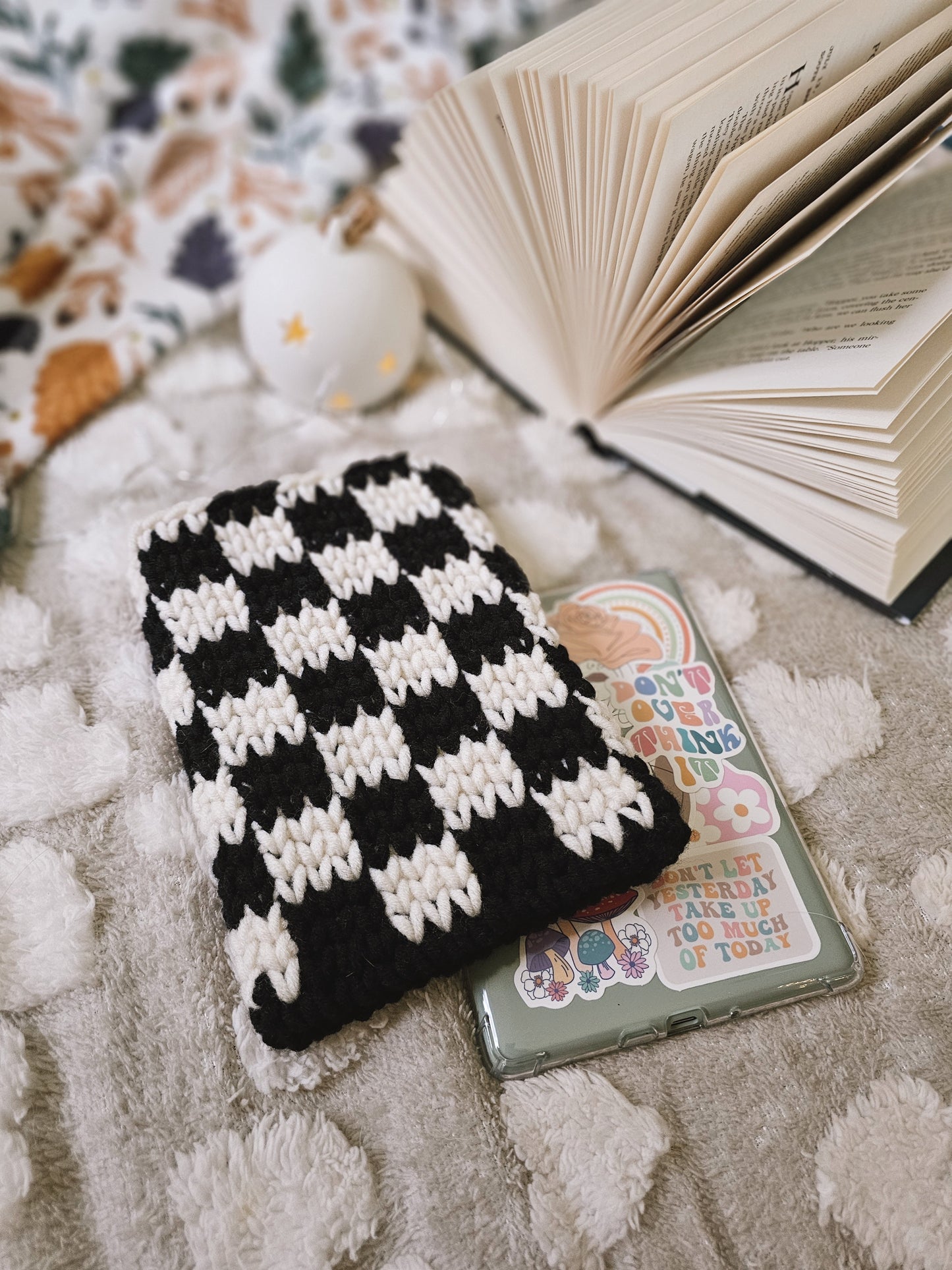 KINDLE CASE | CHECKERBOARD