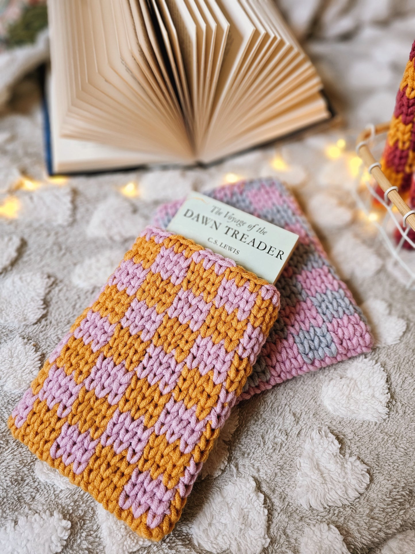 PAPERBACK CASE | PINK MUSTARD